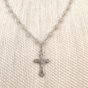 NWOT silver cross necklace